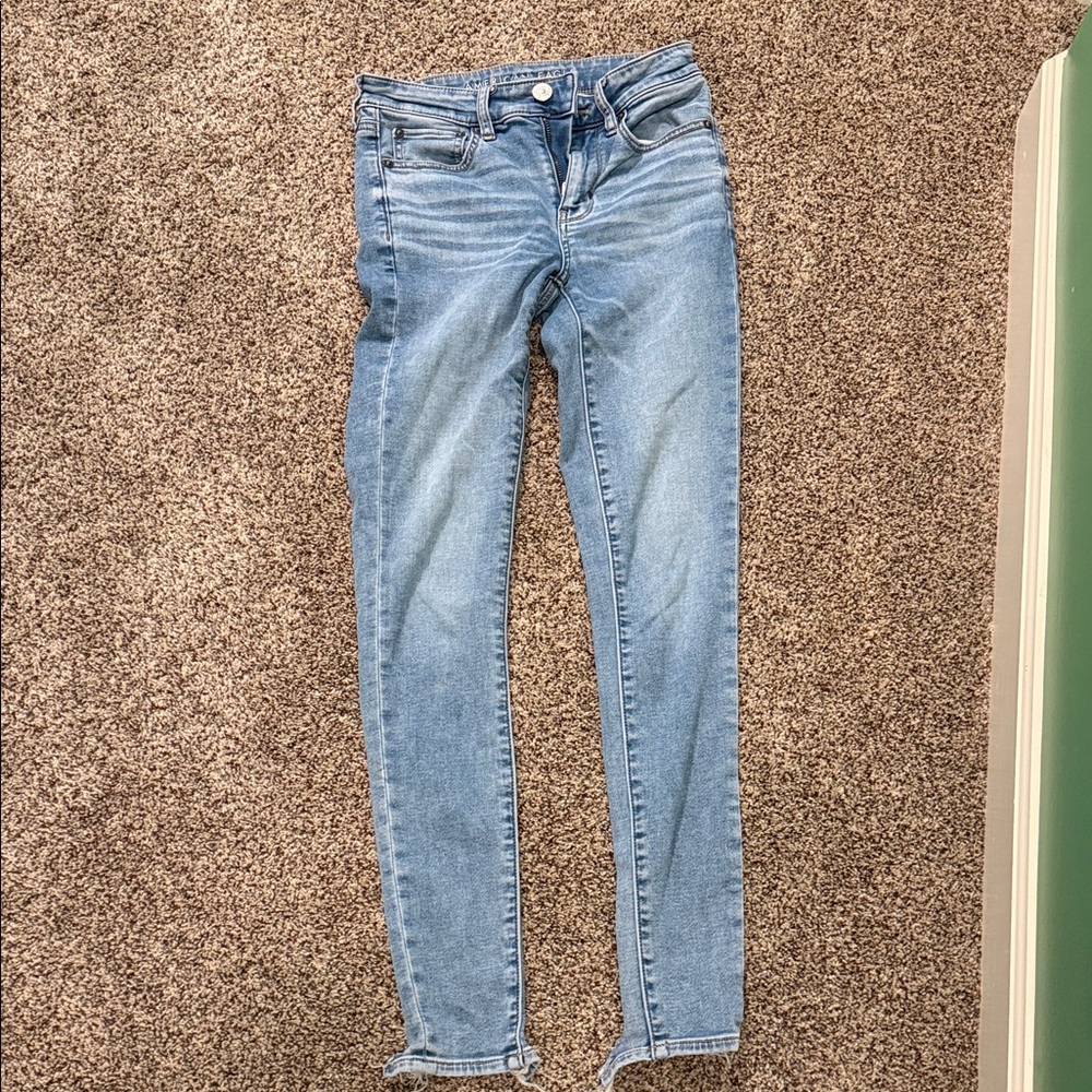 American Eagle Outfitters Light Blue Skinny Jeans